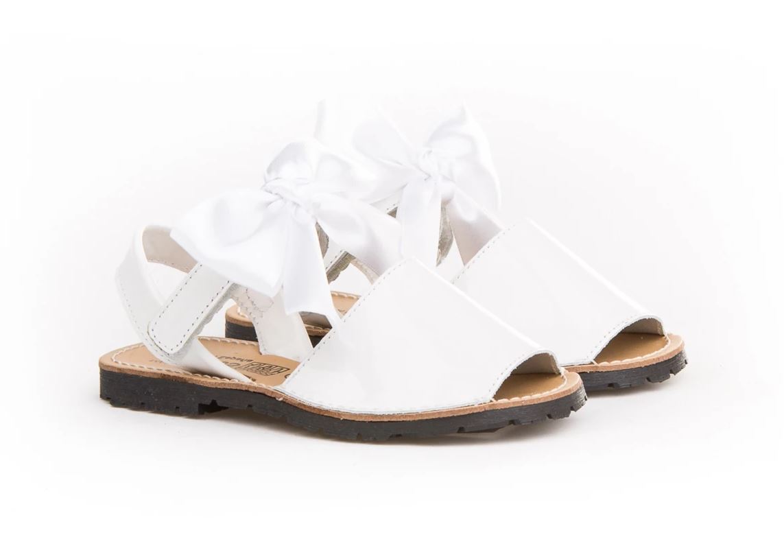 Menorquinas Velcro with bow kids